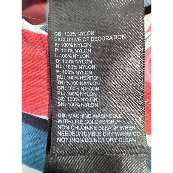 The North Face Class V Blue White Red Striped Water Swim Short Size medium‎ - Picture 7 of 10